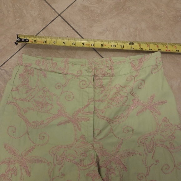 LILLY PULITZER women's size 8 cotton capris pants green pink embroidered palms - Picture 4 of 7